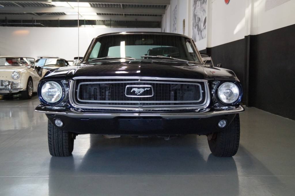 Buy this FORD MUSTANG 1968  at Legendary Classics (34)