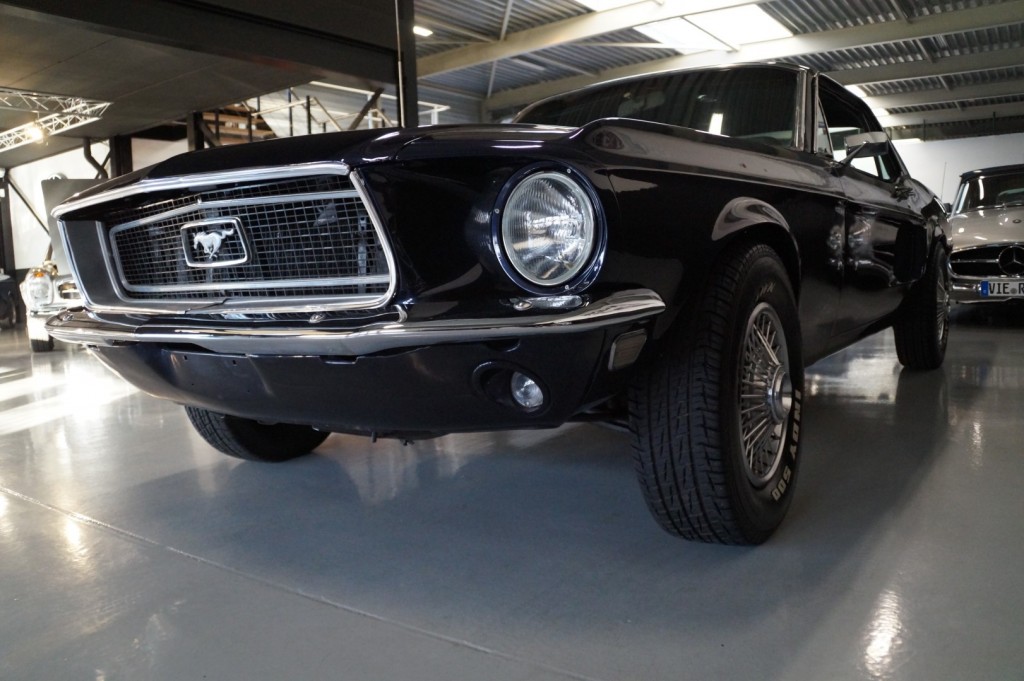 Buy this FORD MUSTANG 1968  at Legendary Classics (47)