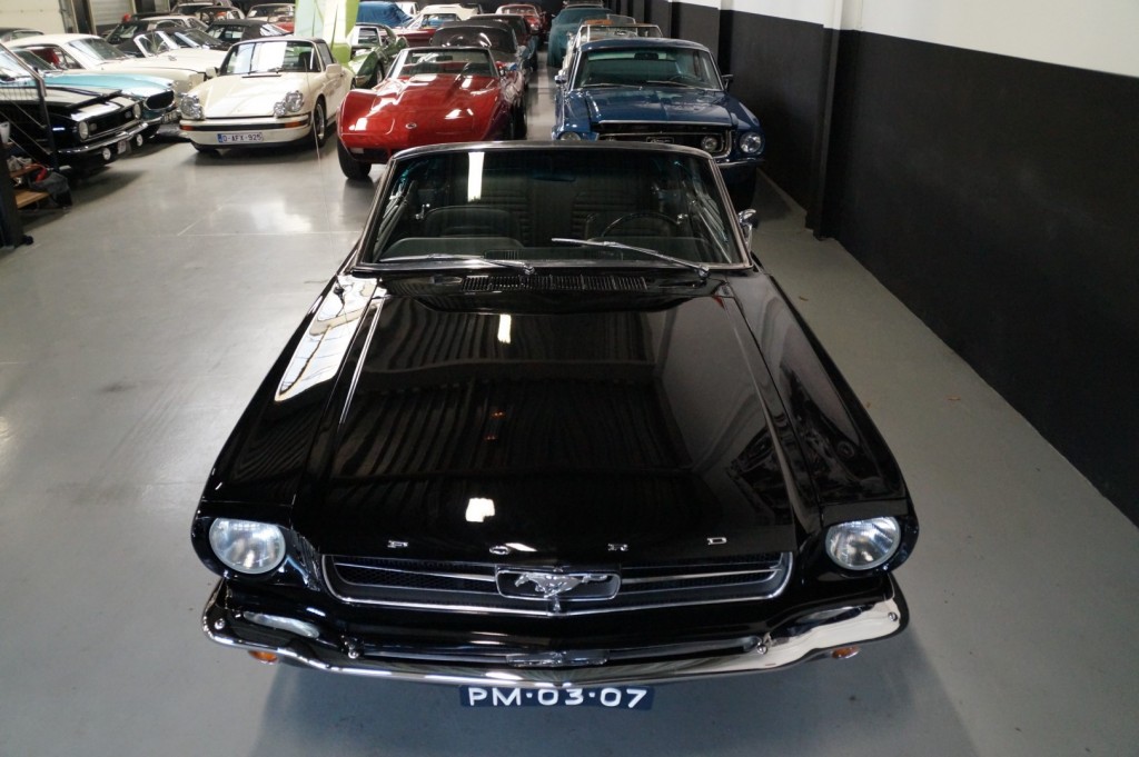 Buy this FORD MUSTANG 1965  at Legendary Classics (21)