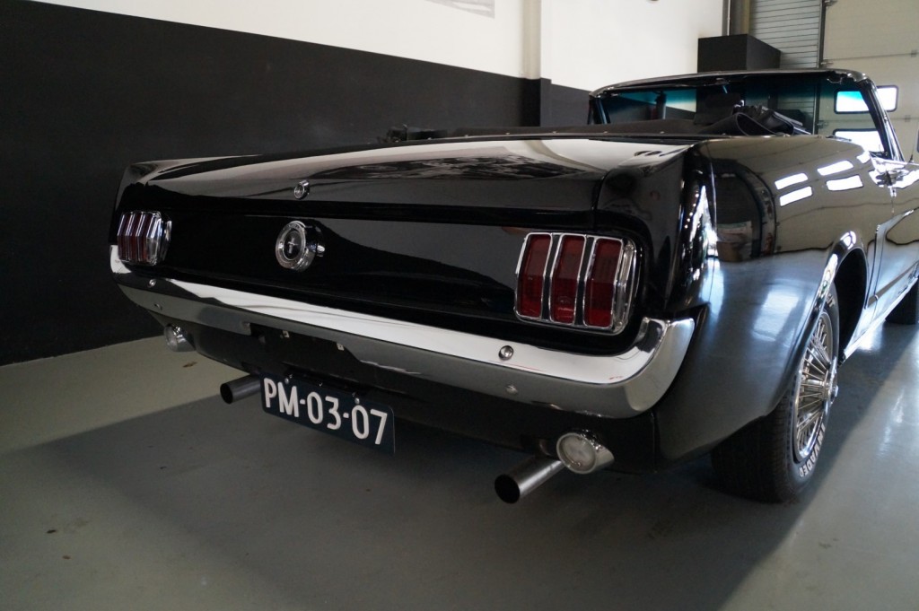 Buy this FORD MUSTANG 1966  at Legendary Classics (4)