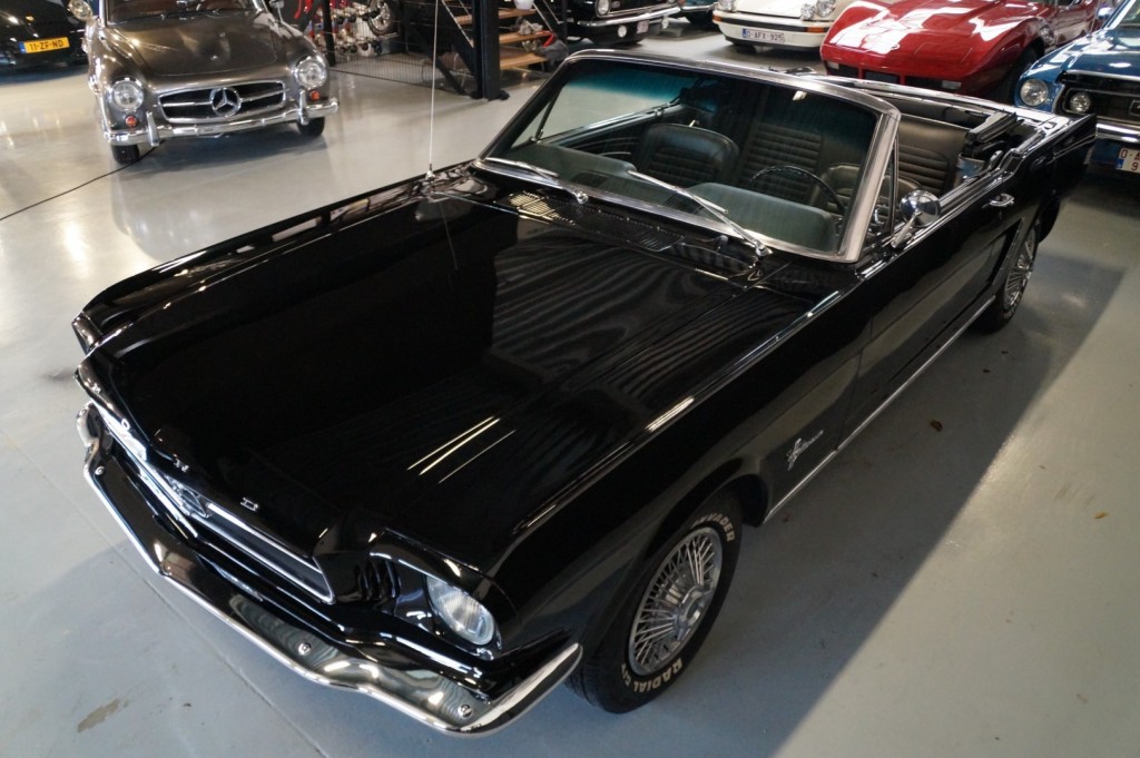 Buy this FORD MUSTANG 1966  at Legendary Classics (46)