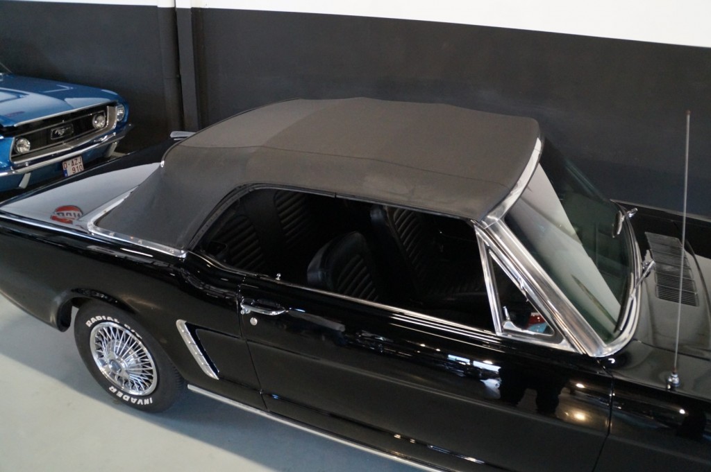 Buy this FORD MUSTANG 1965  at Legendary Classics (69)