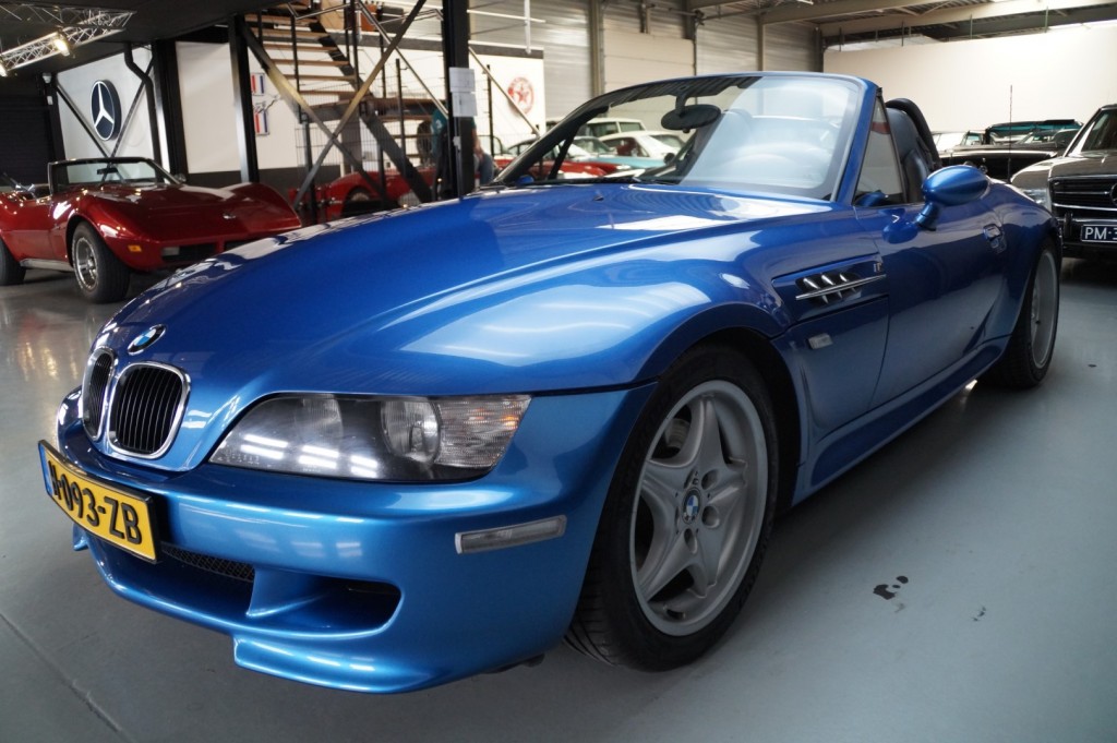 Buy this BMW Z3 1997  at Legendary Classics (45)