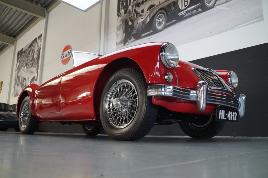Buy this MG A 1956  at Legendary Classics (17)