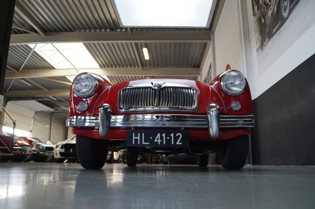Buy this MG A 1956  at Legendary Classics (22)