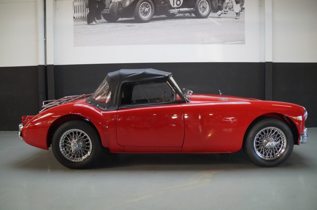 Buy this MG A 1956  at Legendary Classics (4)