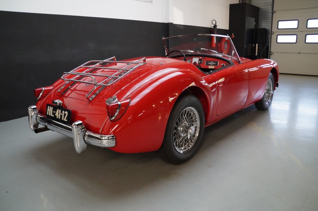 Buy this MG A 1956  at Legendary Classics (33)
