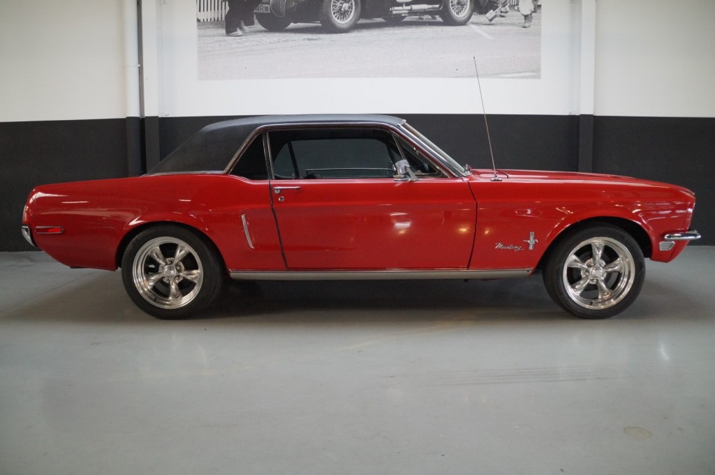 Buy this FORD MUSTANG 1968  at Legendary Classics (3)