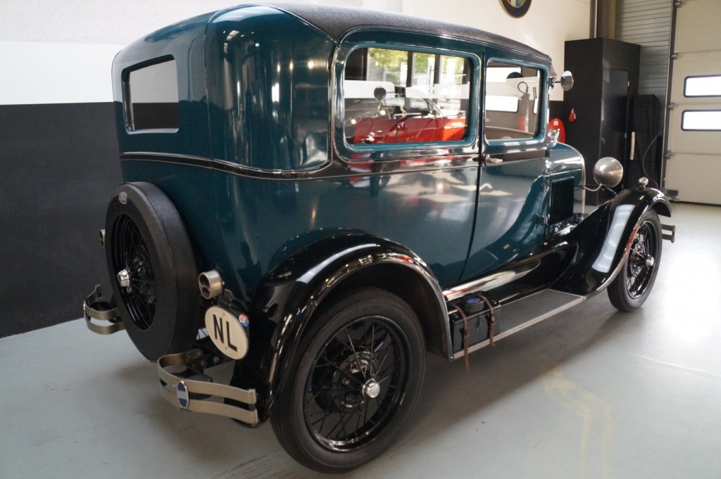 Buy this FORD MODEL A 1928  at Legendary Classics (4)