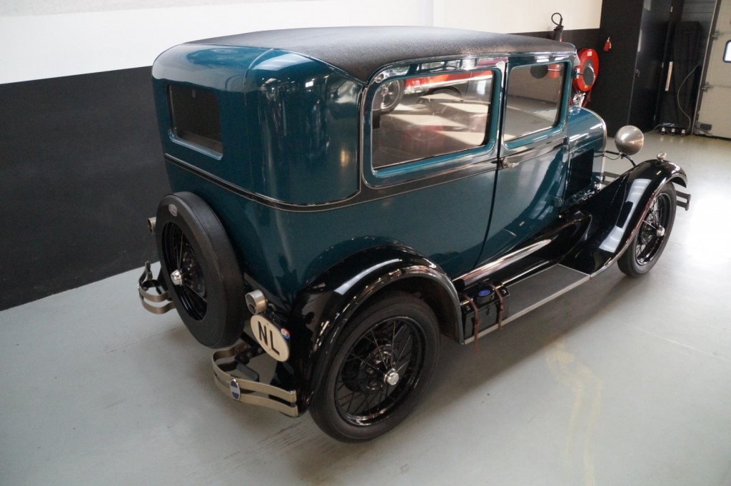 Buy this FORD MODEL A 1928  at Legendary Classics (31)