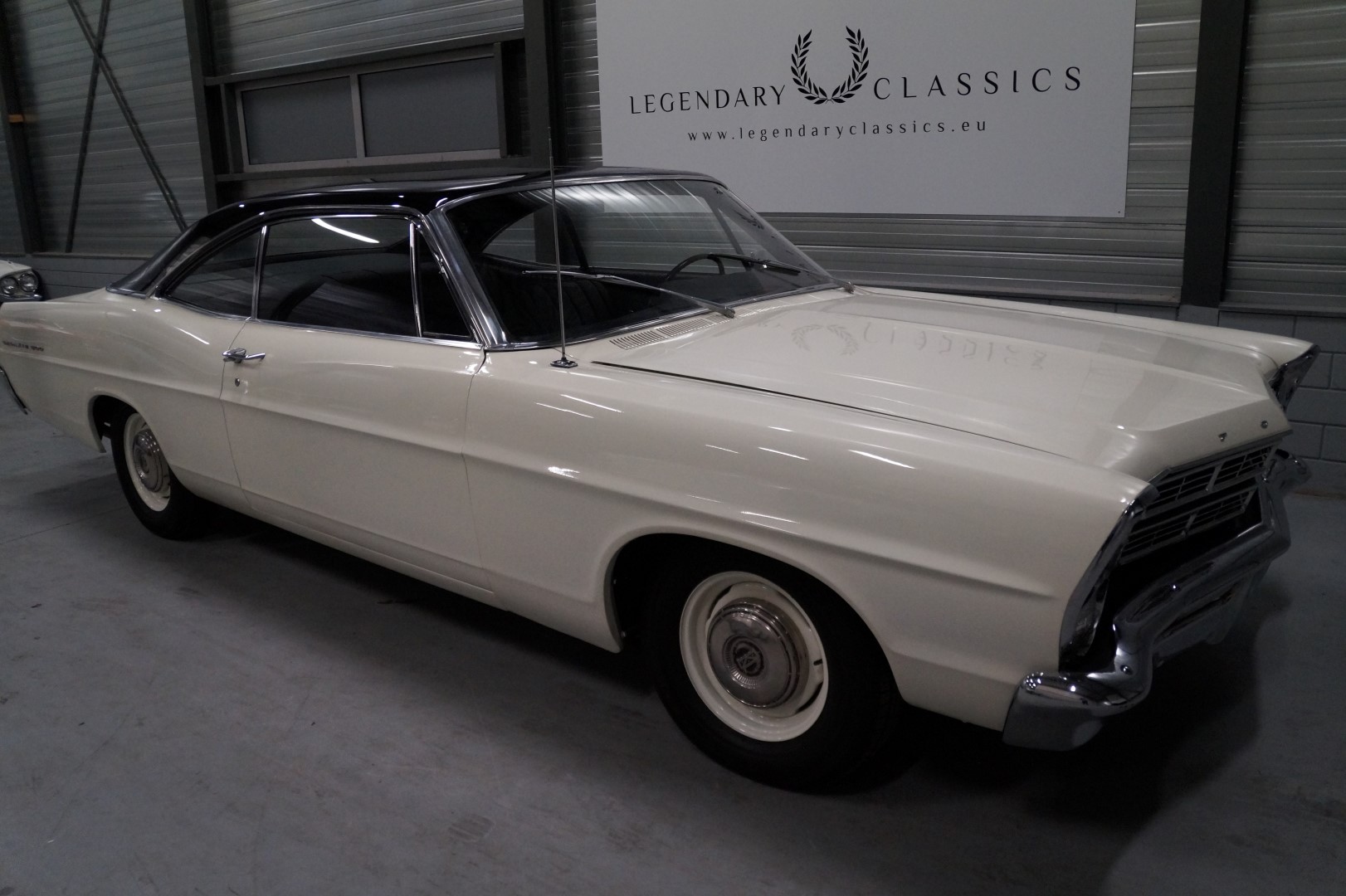 Ford Galaxy  kaufen bei Legendary Classics 