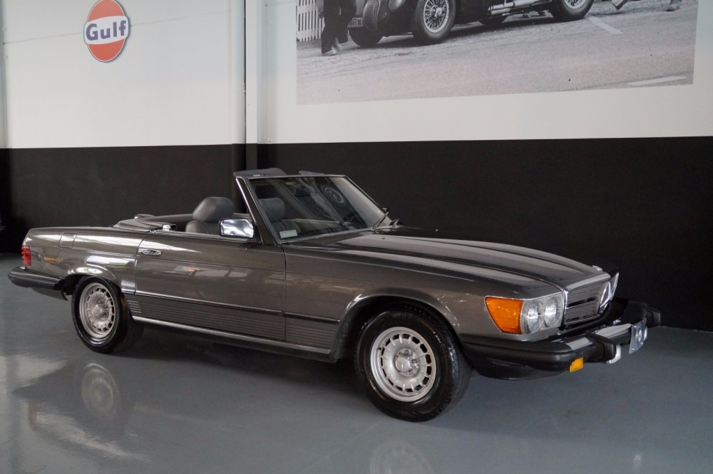 MERCEDES-BENZ SL-KLASSE 1982 kaufen bei Legendary Classics 