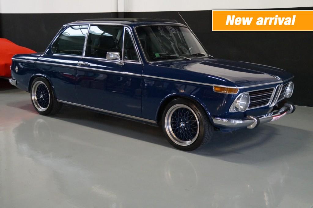 Koop een BMW 2002 1971  bij Legendary Classics (1)