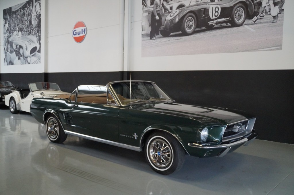 FORD MUSTANG 1967 kaufen bei Legendary Classics 