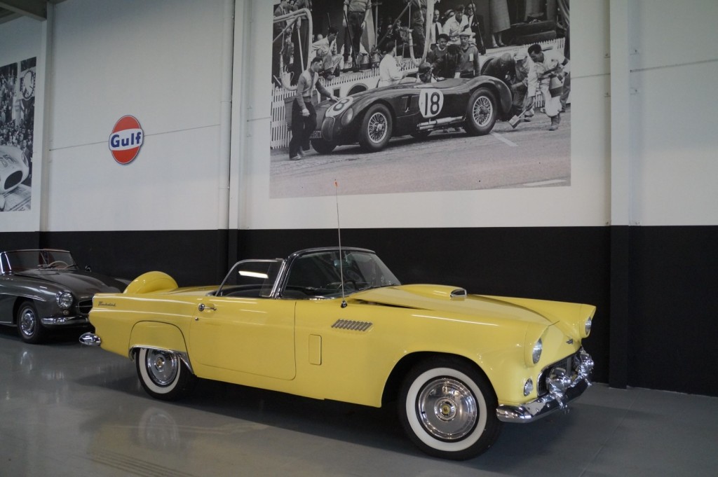 FORD USA THUNDERBIRD 1956 kaufen bei Legendary Classics 