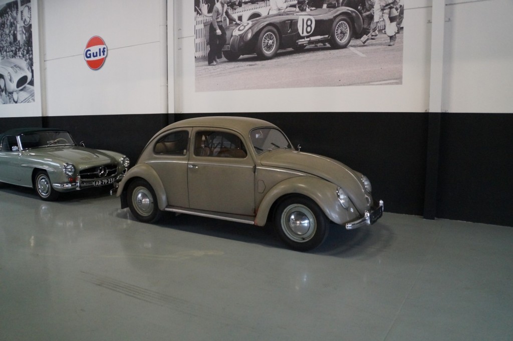 Buy this VOLKSWAGEN BEETLE 1951  at Legendary Classics