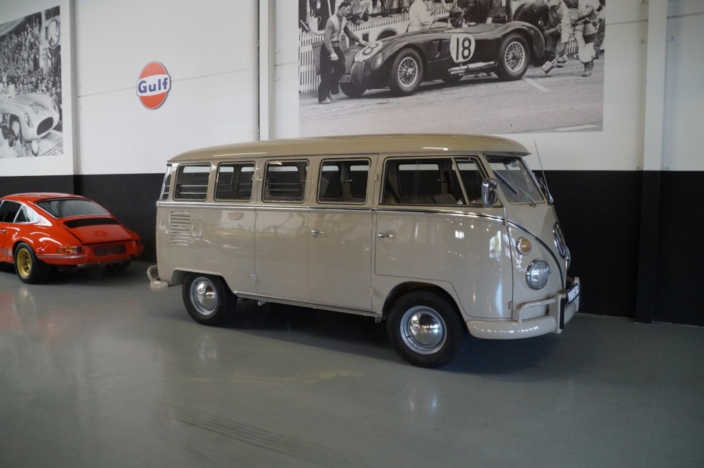 Buy this VOLKSWAGEN T1 1970  at Legendary Classics