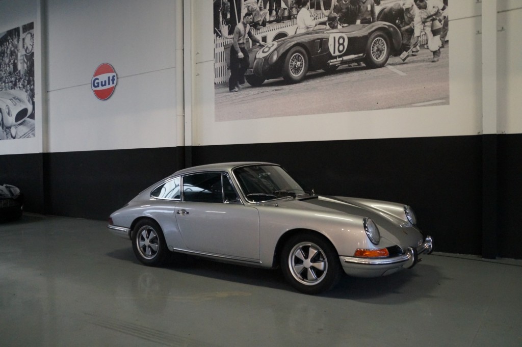 Buy this PORSCHE 912 1967  at Legendary Classics