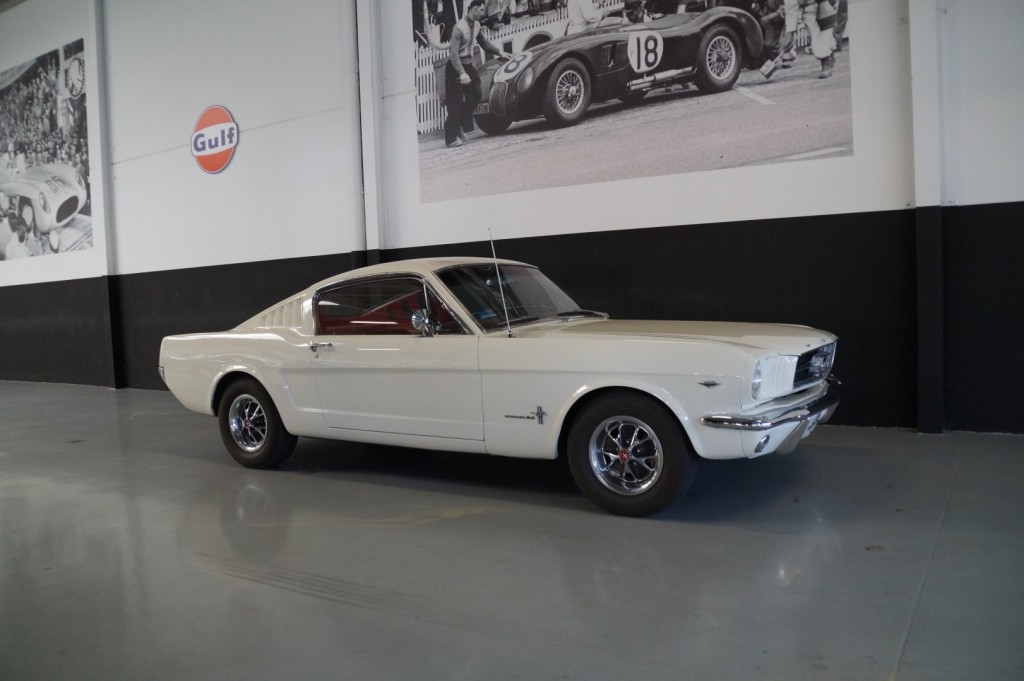 Buy this FORD MUSTANG 1965  at Legendary Classics