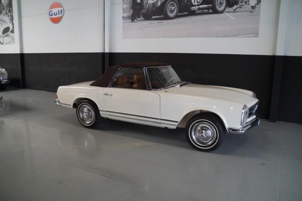 Buy this MERCEDES-BENZ 230 1965  at Legendary Classics