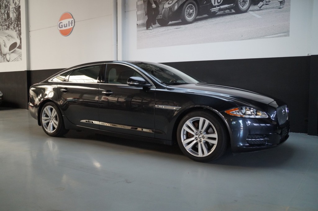 JAGUAR XJ 2011 kaufen bei Legendary Classics 