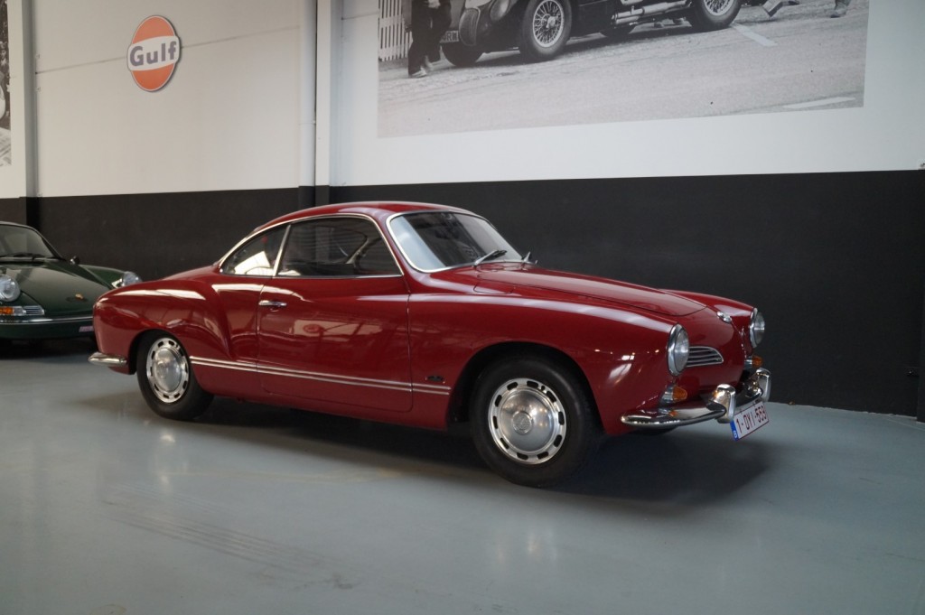 Koop een VOLKSWAGEN KARMANN GHIA 1969  bij Legendary Classics 