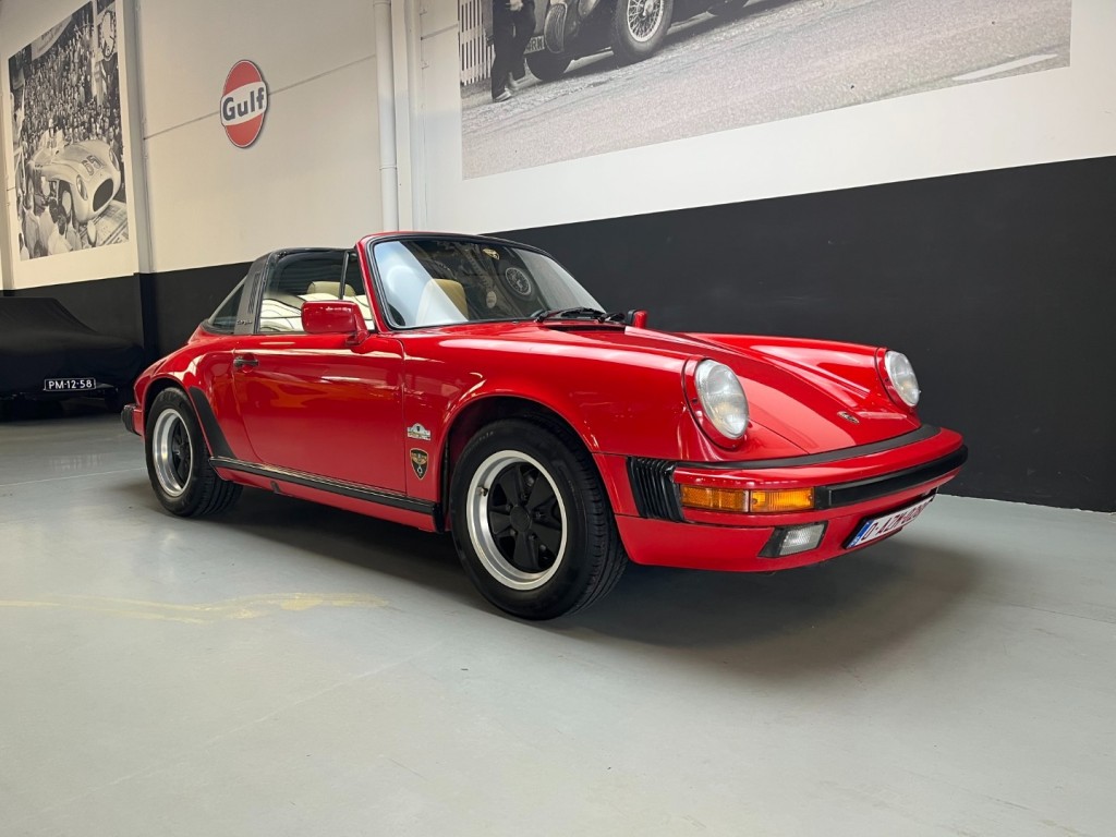Buy this PORSCHE 911 1987  at Legendary Classics