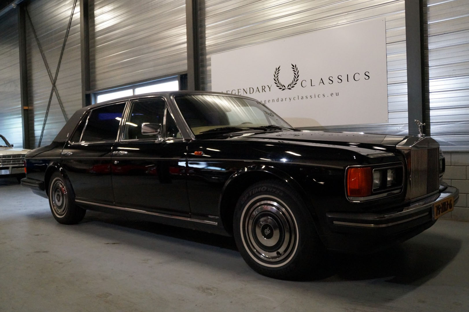 Koop een Rolls Royce silver spur   bij Legendary Classics 
